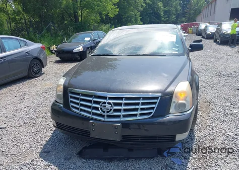 2006 Cadillac Dts Standard z USA, uszkodzony, nr VIN 1G6KD57Y66U217367